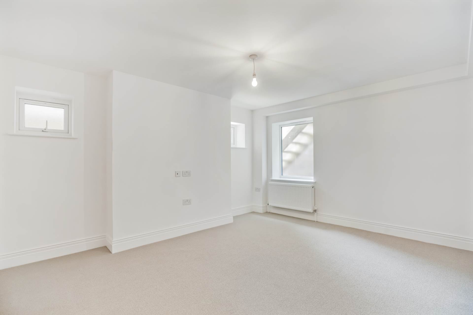 Additional Property Image 1 bedroom Maisonette for sale in Marlow 4