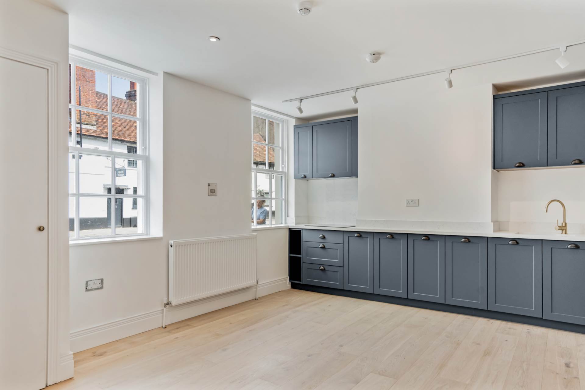 Additional Property Image 1 bedroom Maisonette for sale in Marlow 7