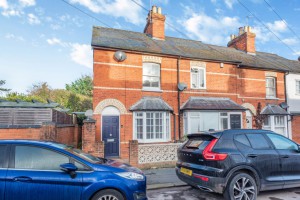 2 bedroom Terraced for sale in Henley On Thames