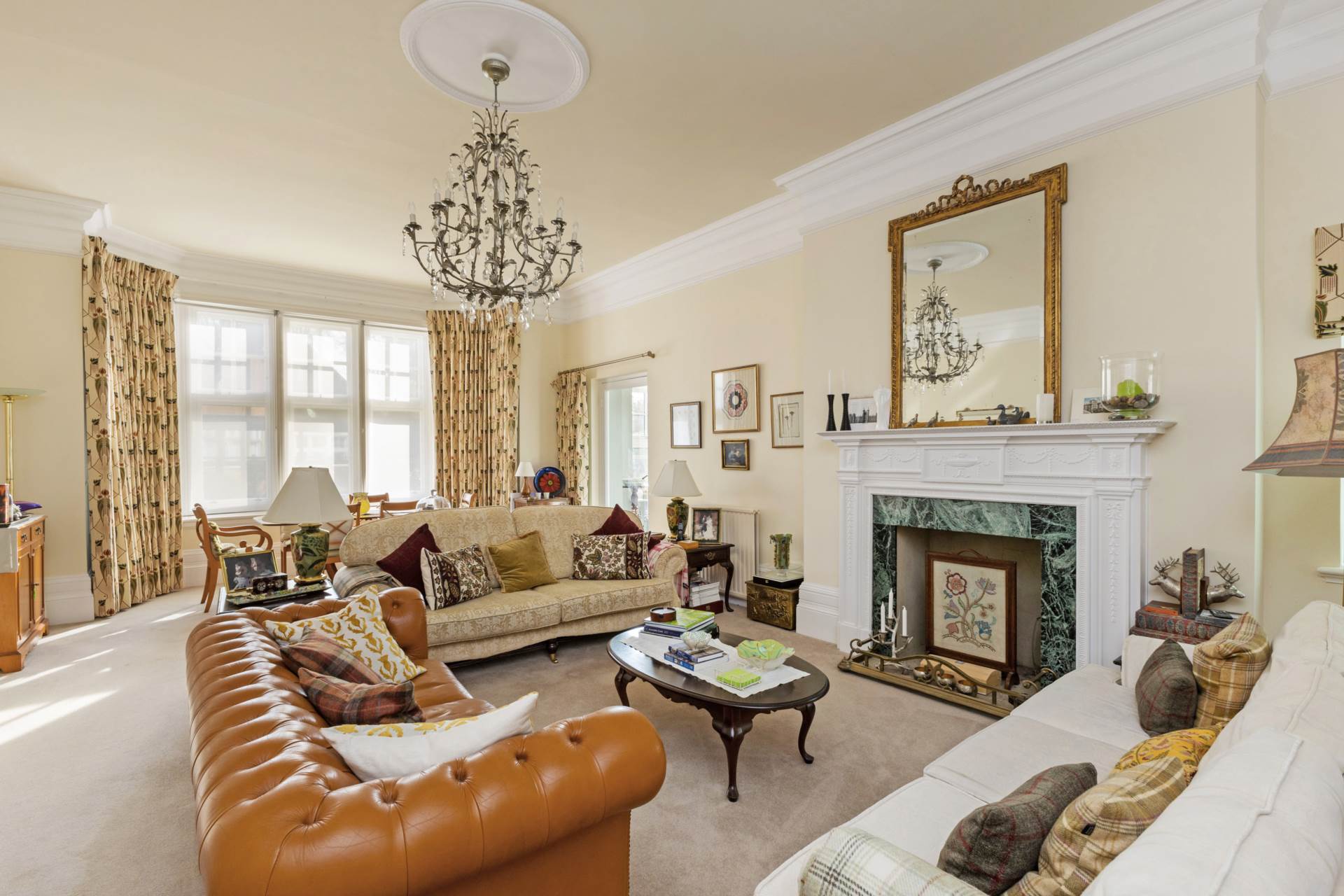 Additional Property Image 4 bedroom Apartment for sale in Henley On Thames 2