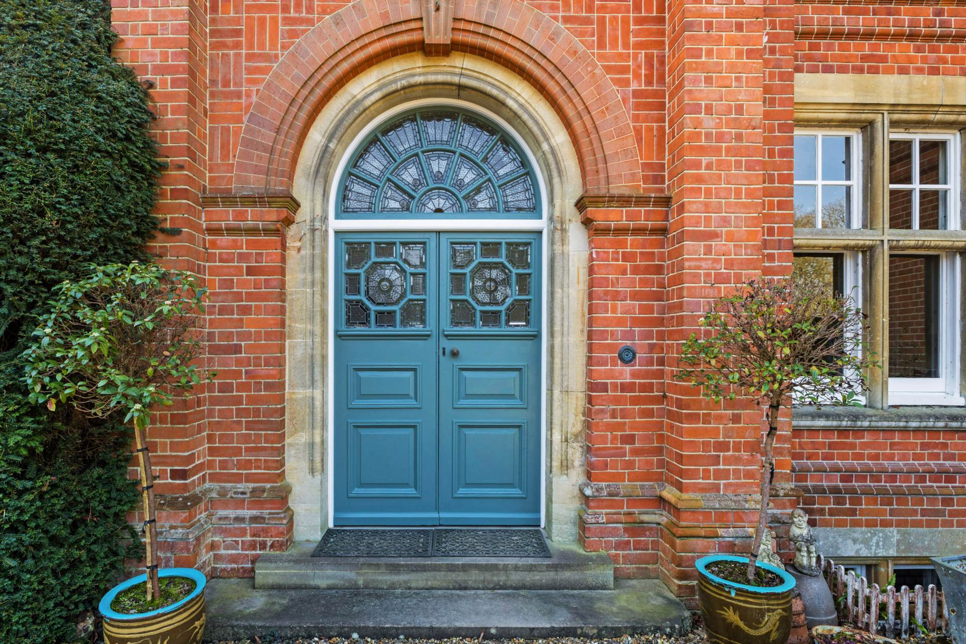 Additional Property Image 4 bedroom Apartment for sale in Henley On Thames 4