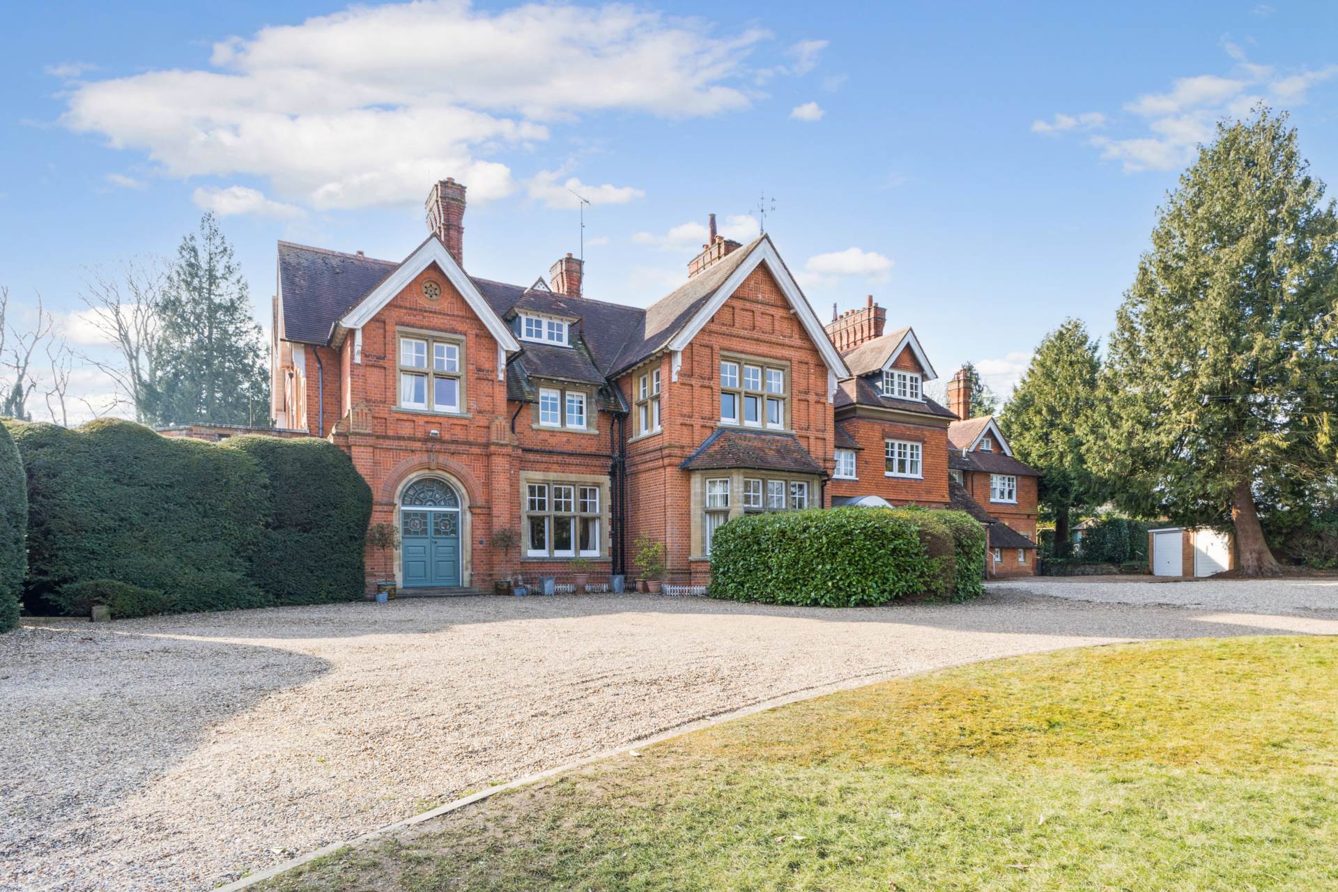 Additional Property Image 4 bedroom Apartment for sale in Henley On Thames 8
