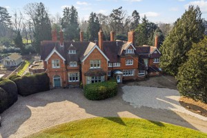 4 bedroom Apartment for sale in Henley On Thames