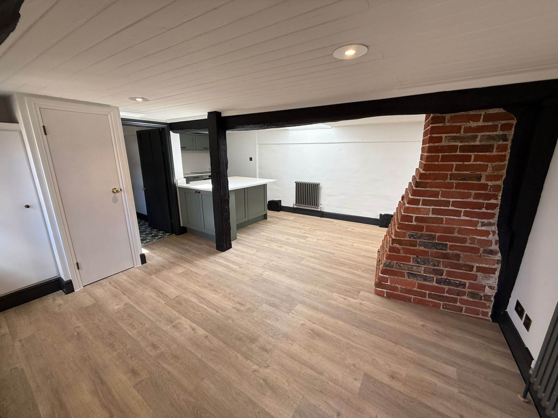 Additional Property Image 1 bedroom Studio for sale in Henley On Thames 7