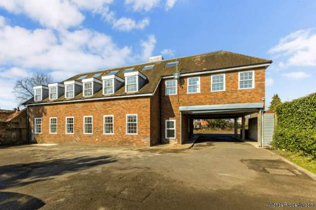 Additional Property Image 1 bedroom Apartment for sale in Marlow 8