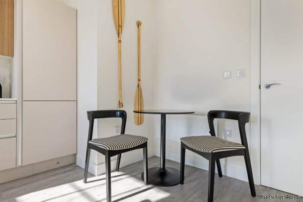 Additional Property Image 1 bedroom Apartment for sale in Marlow 4