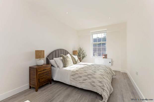 Additional Property Image 1 bedroom Apartment for sale in Marlow 7