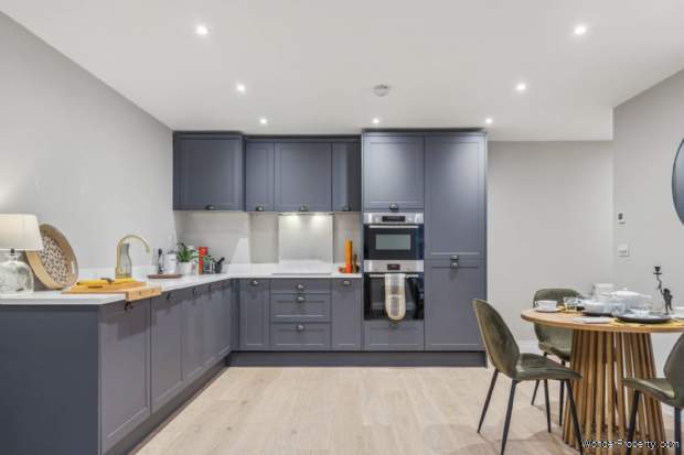 Additional Property Image 1 bedroom Apartment for sale in Marlow 4