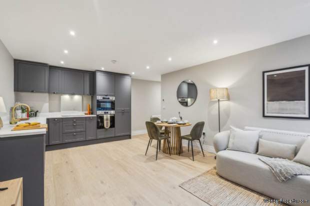 Additional Property Image 1 bedroom Apartment for sale in Marlow 17
