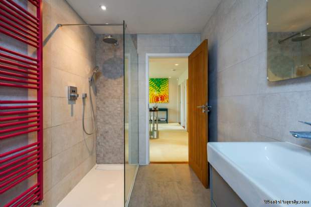 Additional Property Image 5 bedroom Detached for sale in Henley On Thames 11