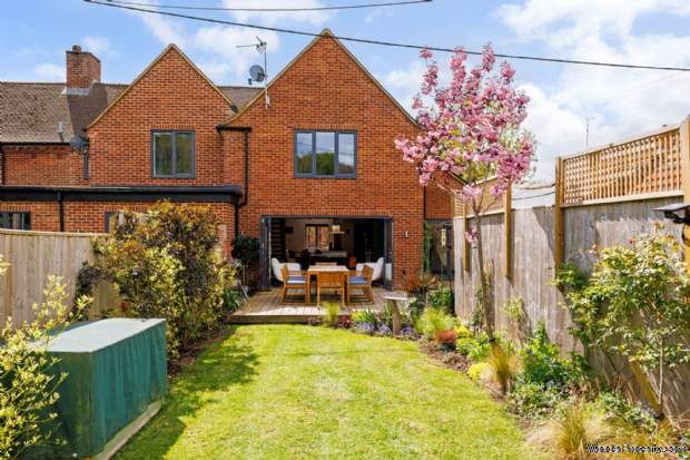 Additional Property Image 4 bedroom End of Terrace for sale in Henley On Thames 7