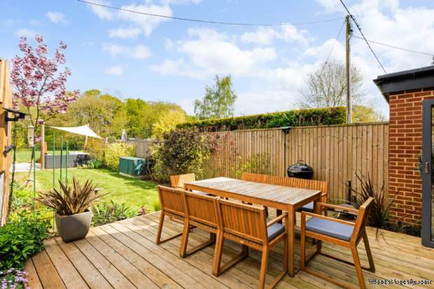 Additional Property Image 4 bedroom End of Terrace for sale in Henley On Thames 8