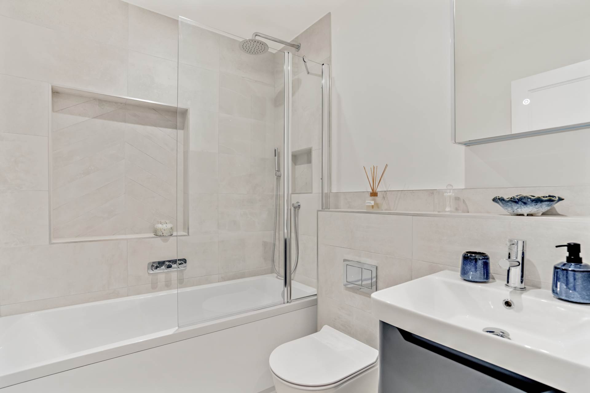 Additional Property Image 3 bedroom Maisonette for sale in Marlow 11