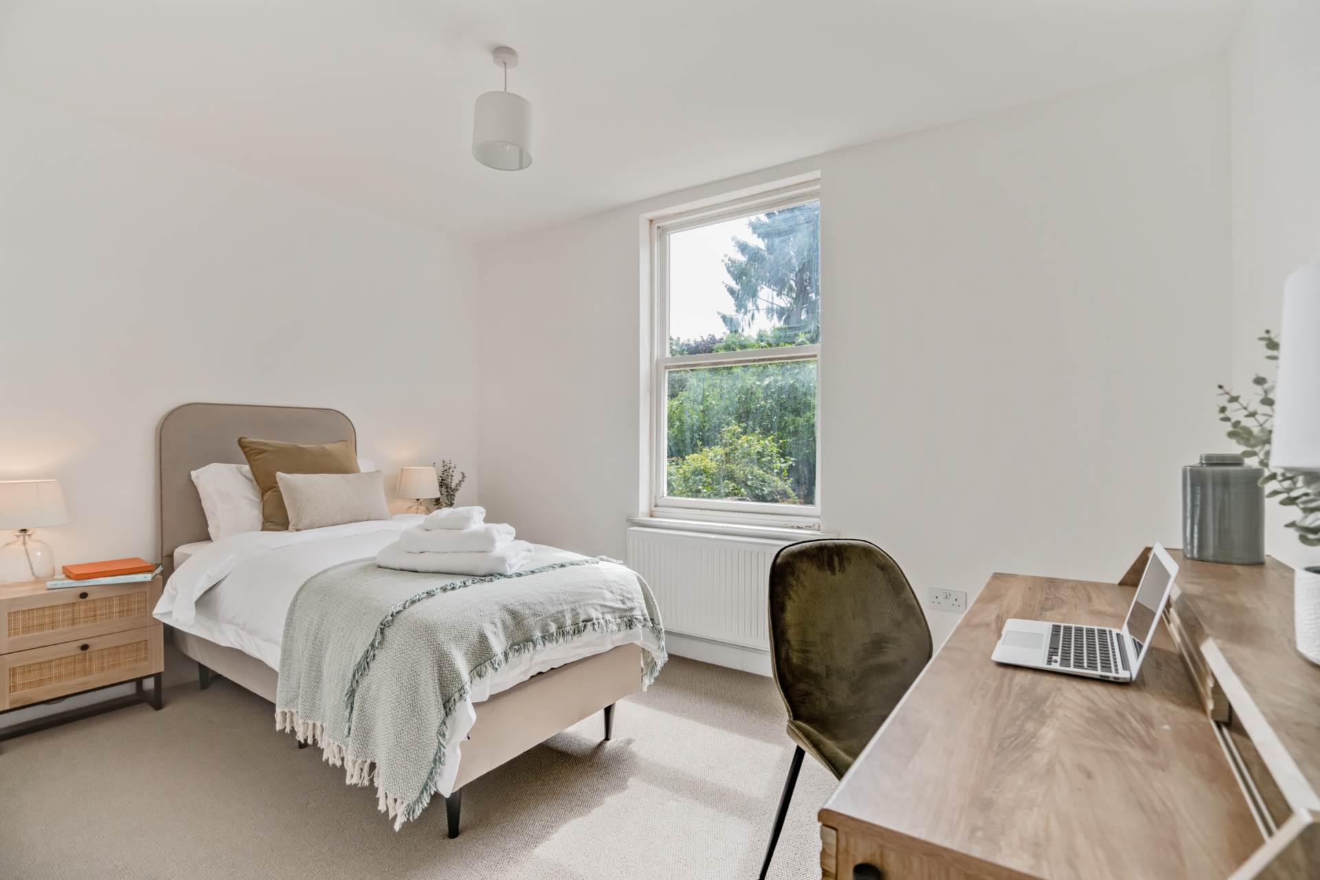 Additional Property Image 3 bedroom Maisonette for sale in Marlow 13