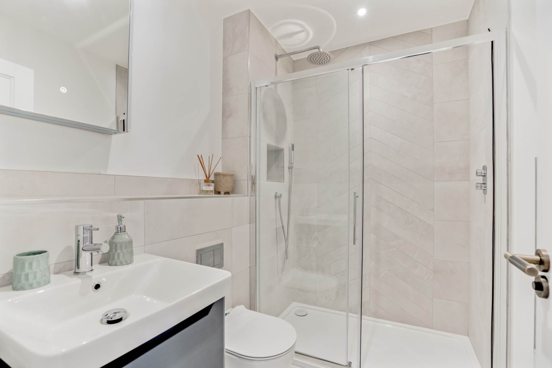 Additional Property Image 3 bedroom Maisonette for sale in Marlow 30