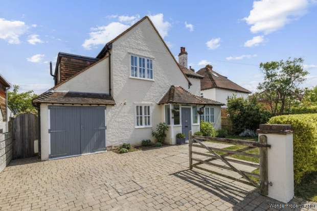 Additional Property Image 4 bedroom Detached for sale in Henley On Thames 19