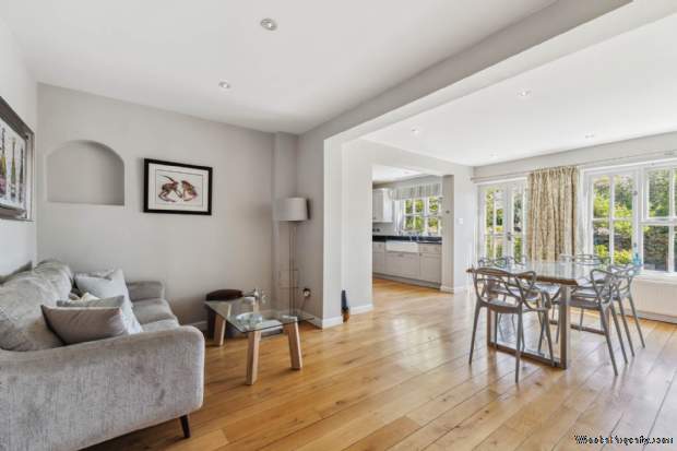 Additional Property Image 4 bedroom Detached for sale in Henley On Thames 16