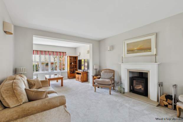 Additional Property Image 4 bedroom Detached for sale in Henley On Thames 18