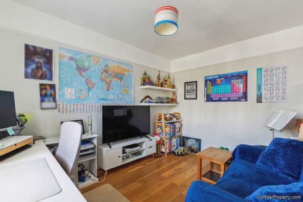 Additional Property Image 4 bedroom Detached for sale in Henley On Thames 8