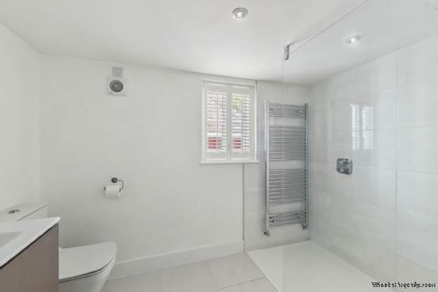 Additional Property Image 4 bedroom Detached for sale in Henley On Thames 3