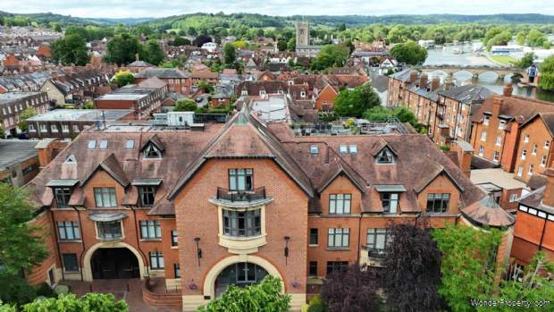 Additional Property Image 1 bedroom Apartment for sale in Henley On Thames 16
