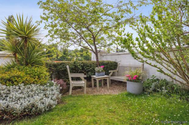 Additional Property Image 2 bedroom Flat for sale in Henley On Thames 4