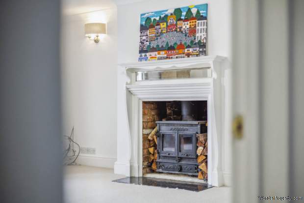 Additional Property Image 2 bedroom Flat for sale in Henley On Thames 7