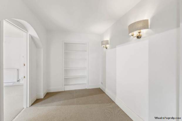 Additional Property Image 2 bedroom Flat for sale in Henley On Thames 15