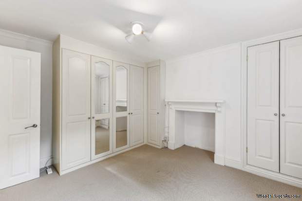 Additional Property Image 2 bedroom Flat for sale in Henley On Thames 17