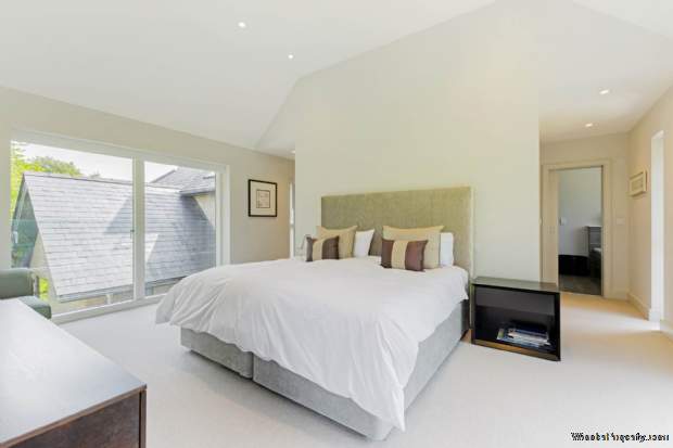 Additional Property Image 6 bedroom Detached for sale in Oxford 14