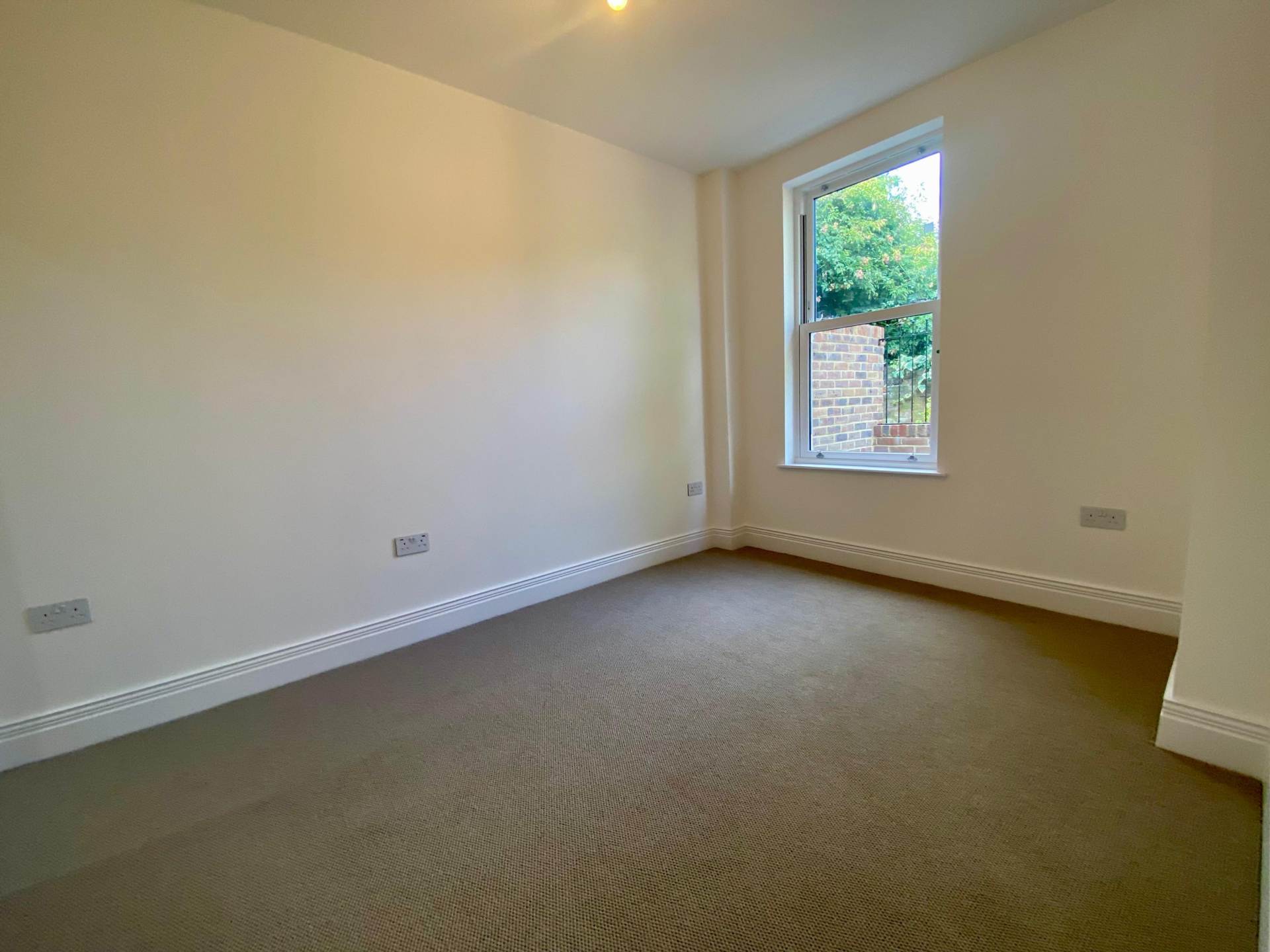 Additional Property Image 1 bedroom Maisonette to rent in Marlow 8