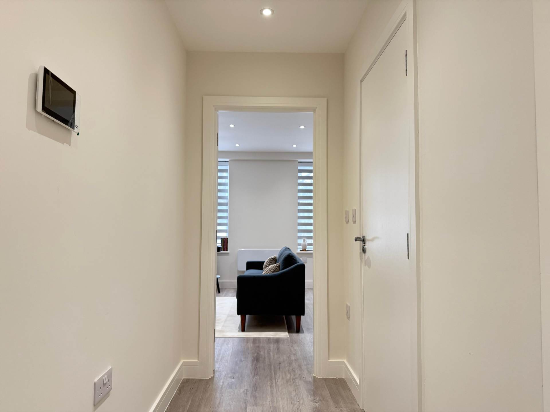 Additional Property Image 0 bedroom Studio for sale in Marlow 5