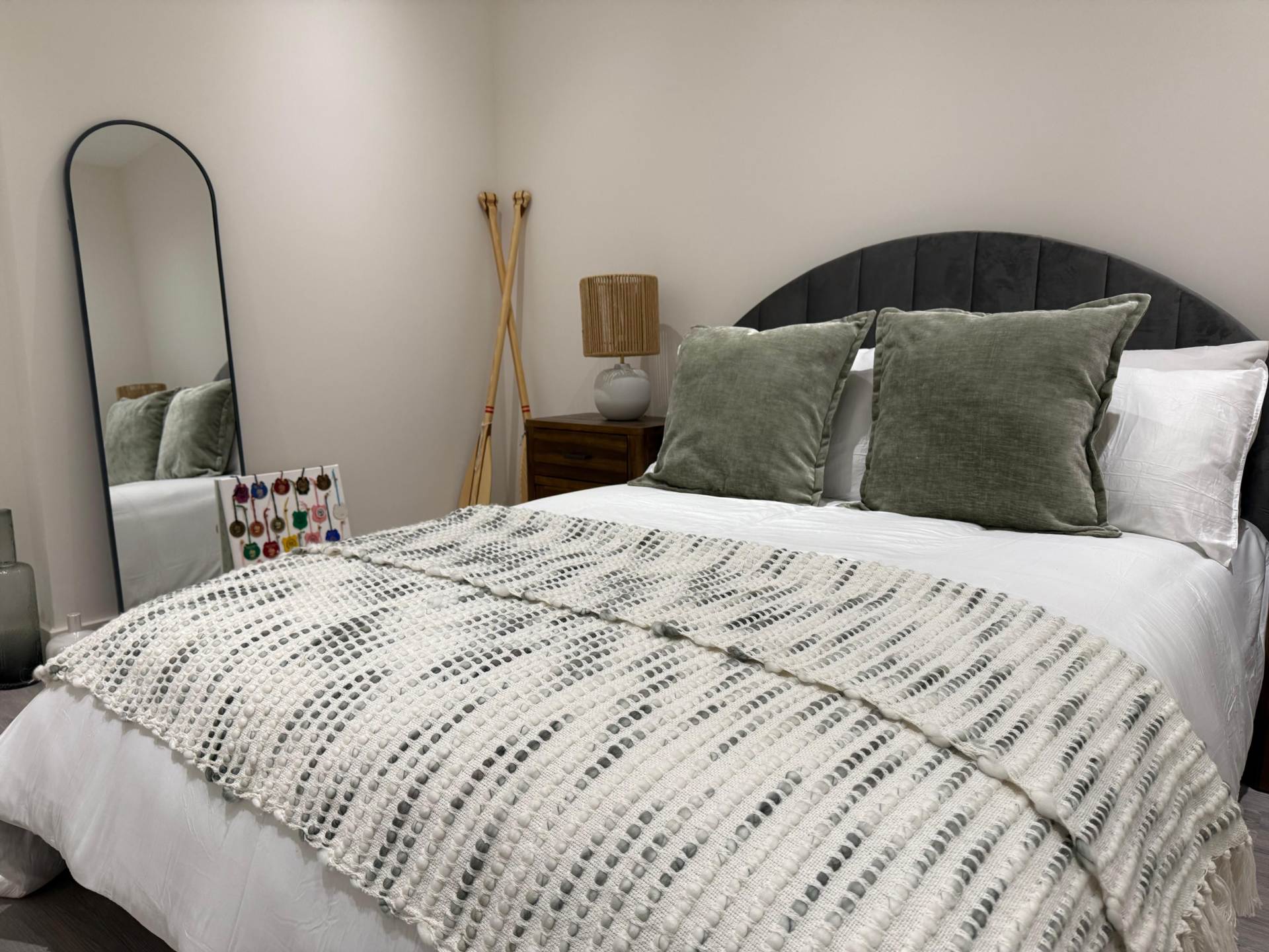 Additional Property Image 0 bedroom Studio for sale in Marlow 8