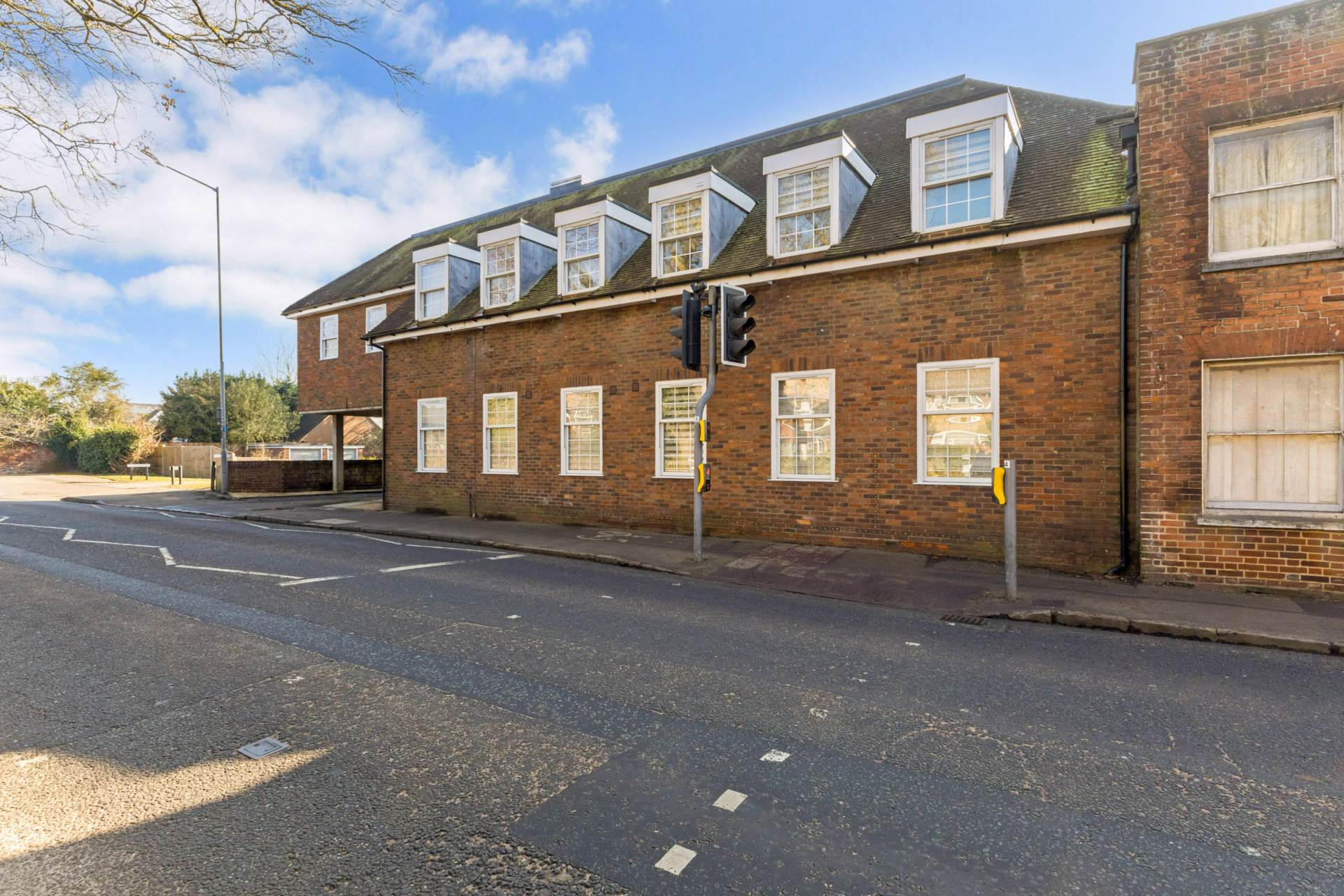 Additional Property Image 0 bedroom Studio for sale in Marlow 11