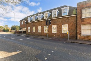 1 bedroom Apartment for sale in Marlow
