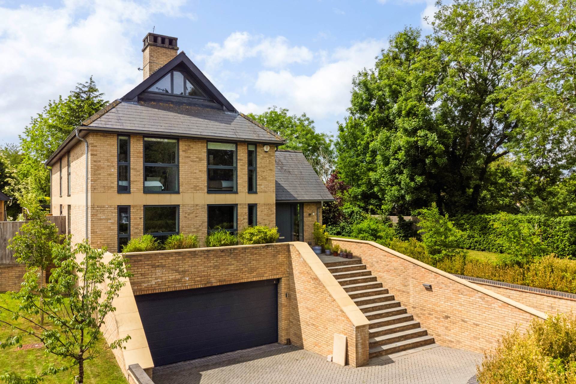 6 bedroom Detached to rent in Oxford