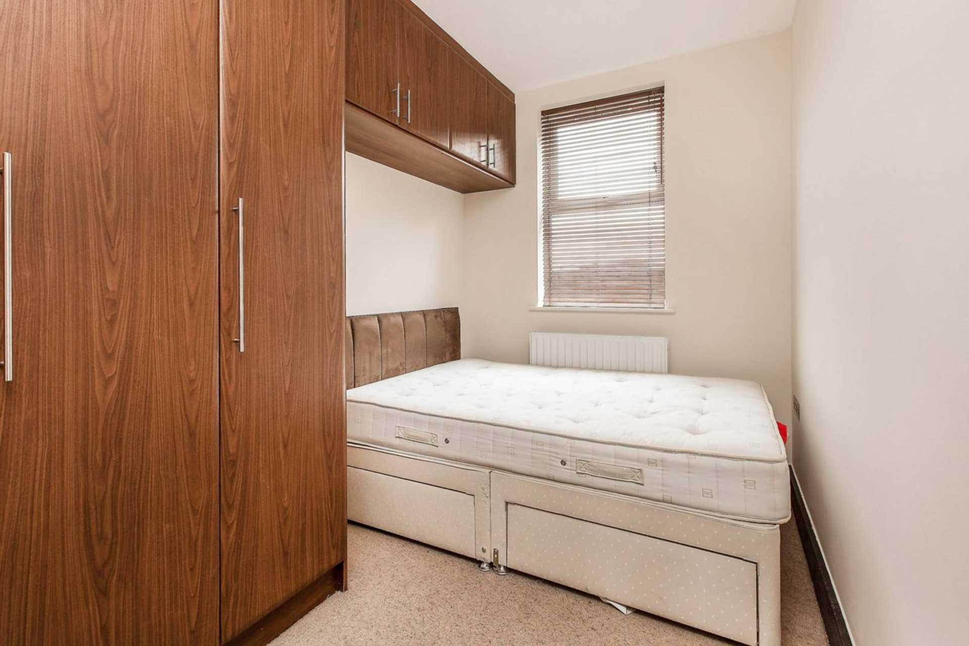 Additional Property Image 2 bedroom Flat to rent in London 5