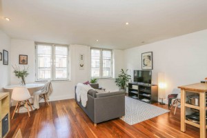 1 bedroom Apartment to rent in London