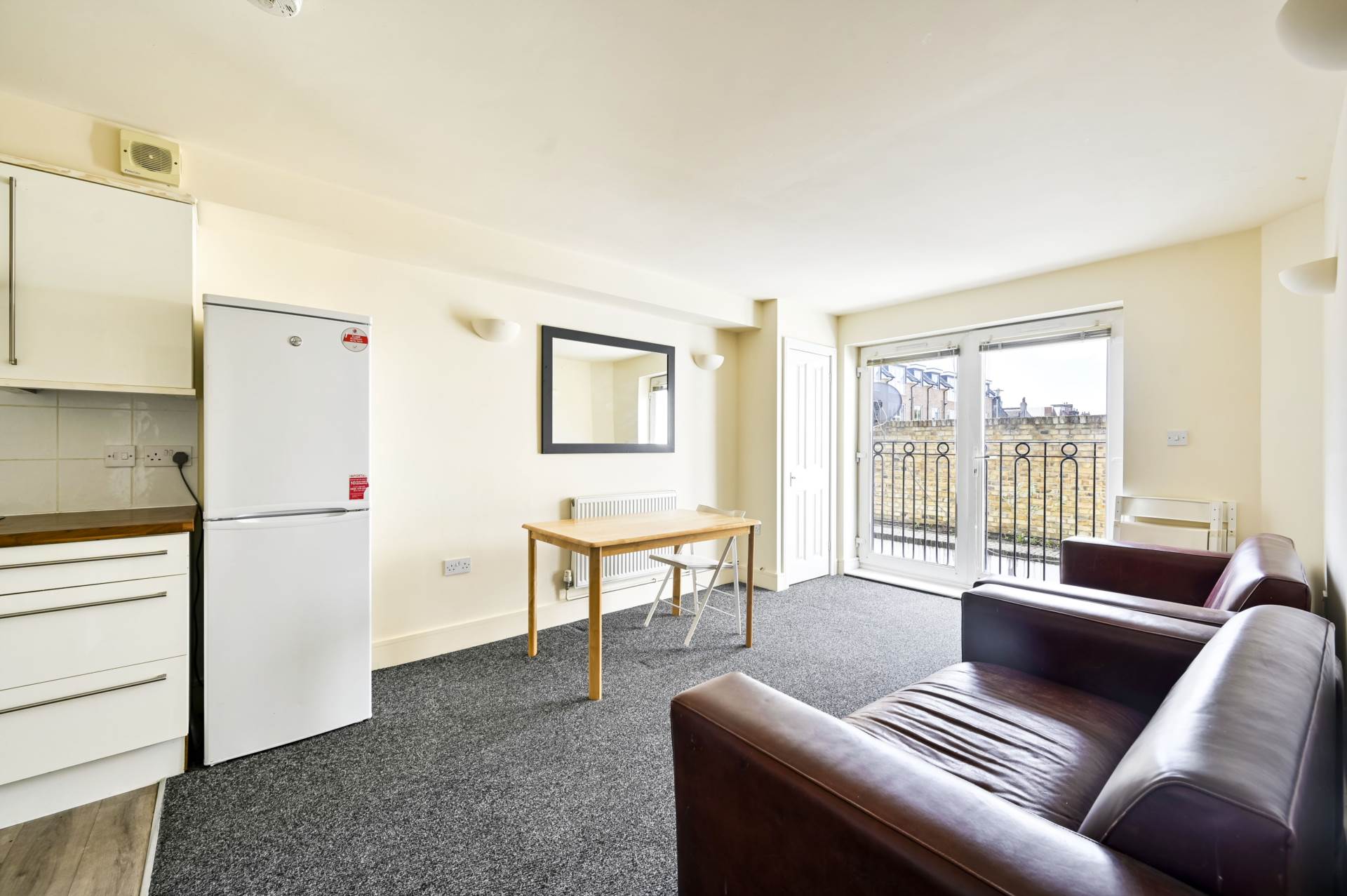 Additional Property Image 2 bedroom Flat to rent in London 8