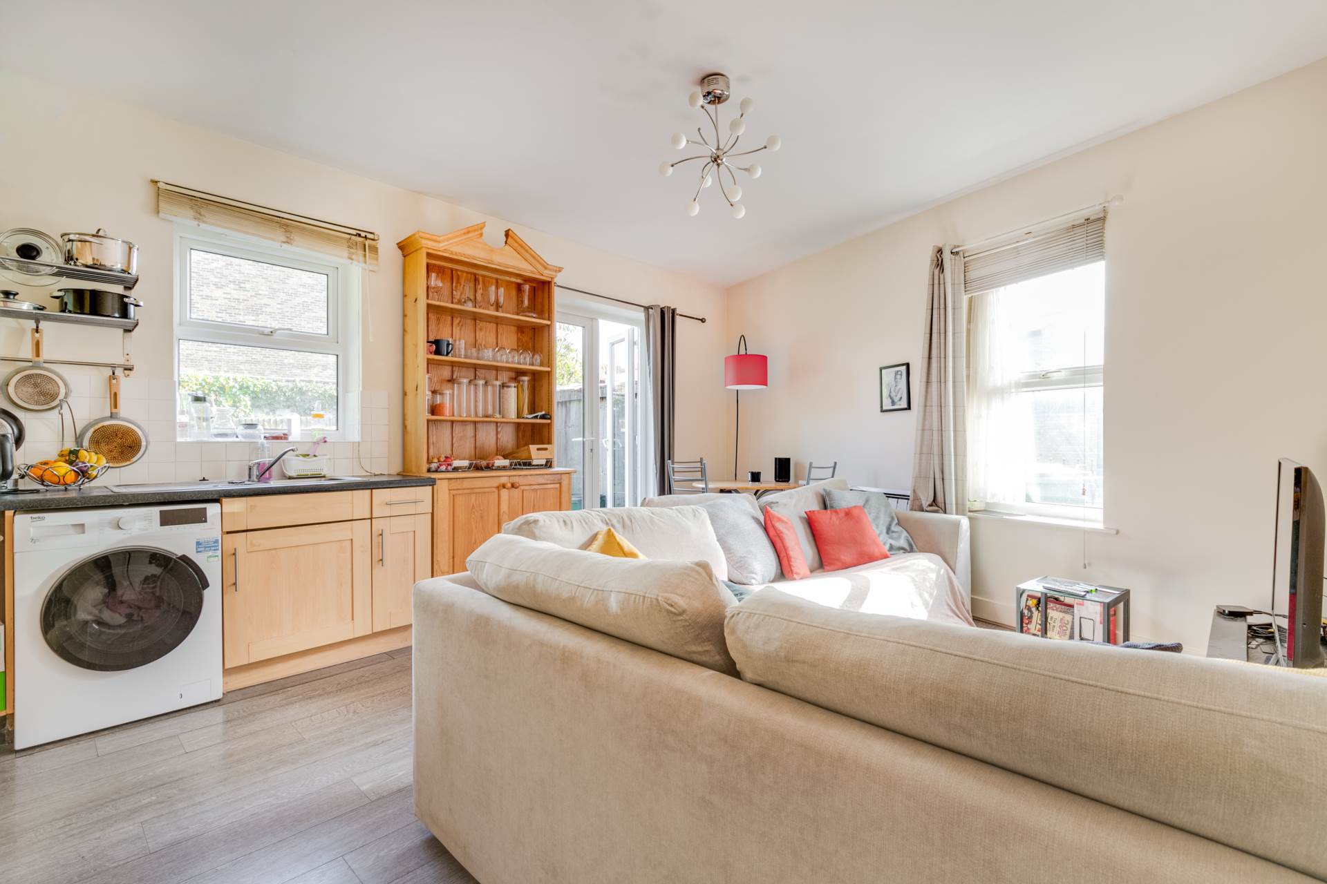 Additional Property Image 2 bedroom Flat to rent in London 2