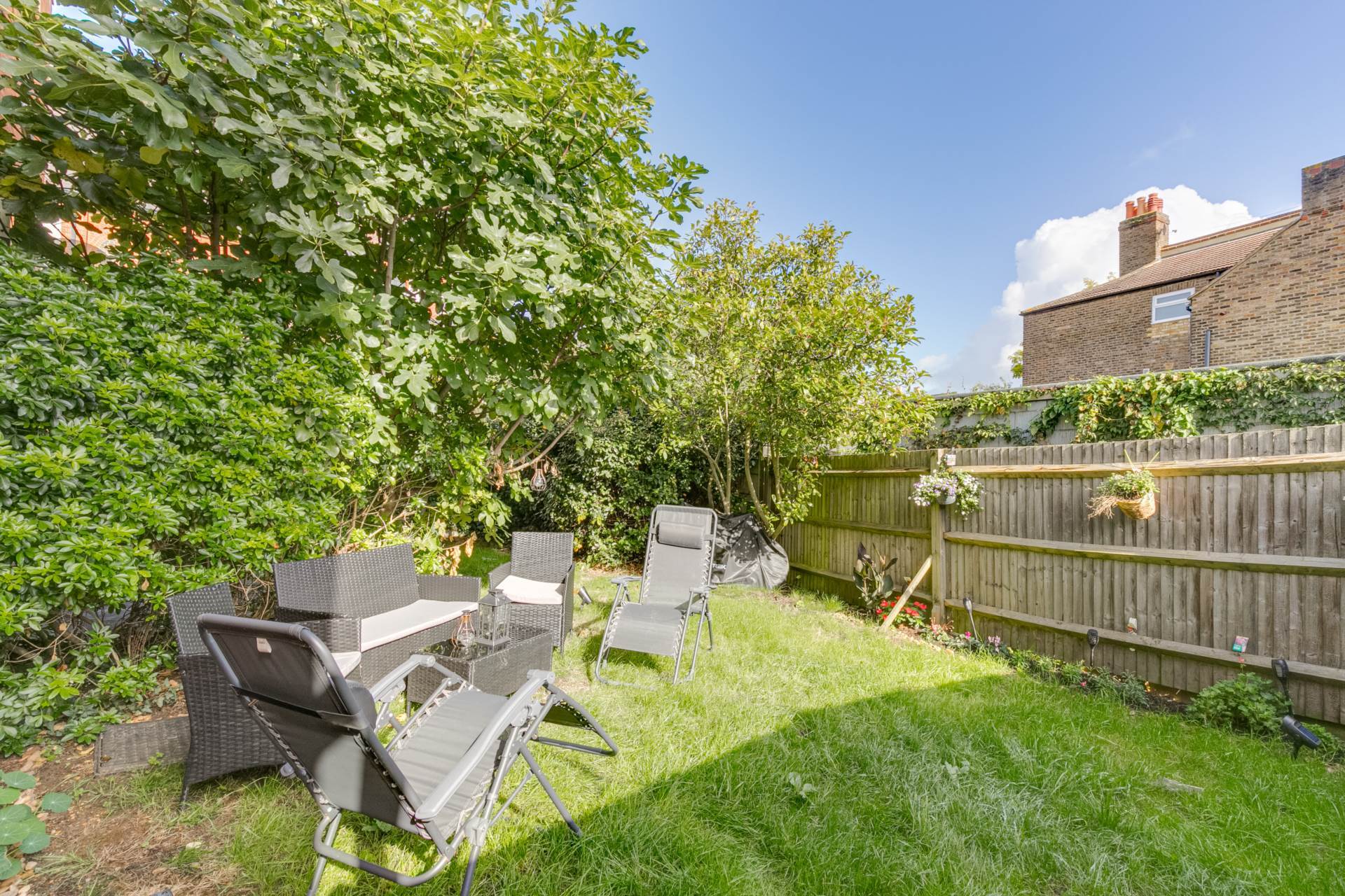 Additional Property Image 2 bedroom Flat to rent in London 10