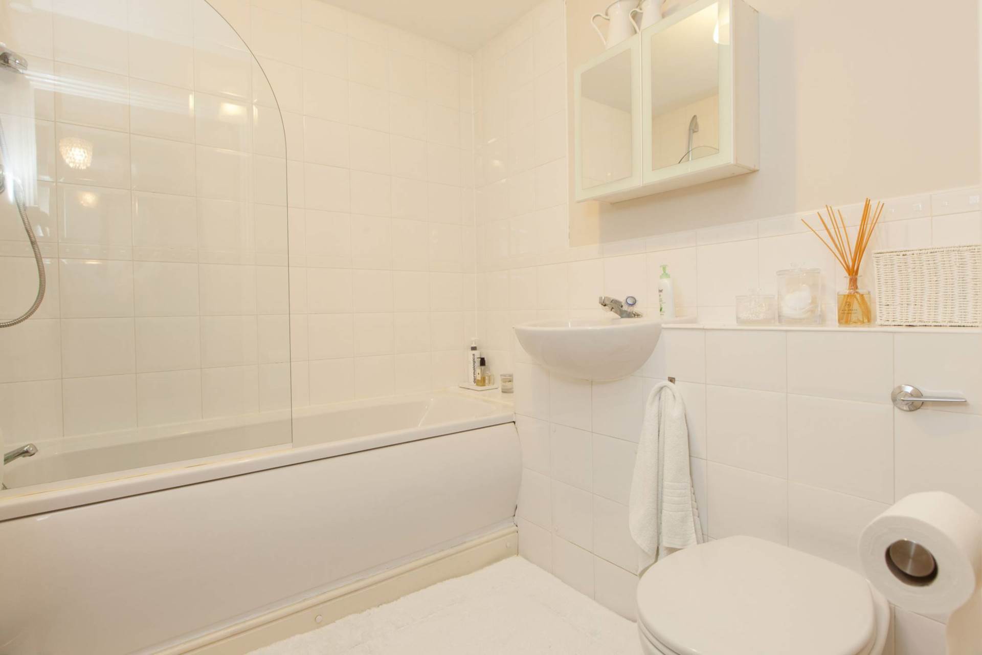 Additional Property Image 2 bedroom Flat to rent in London 6