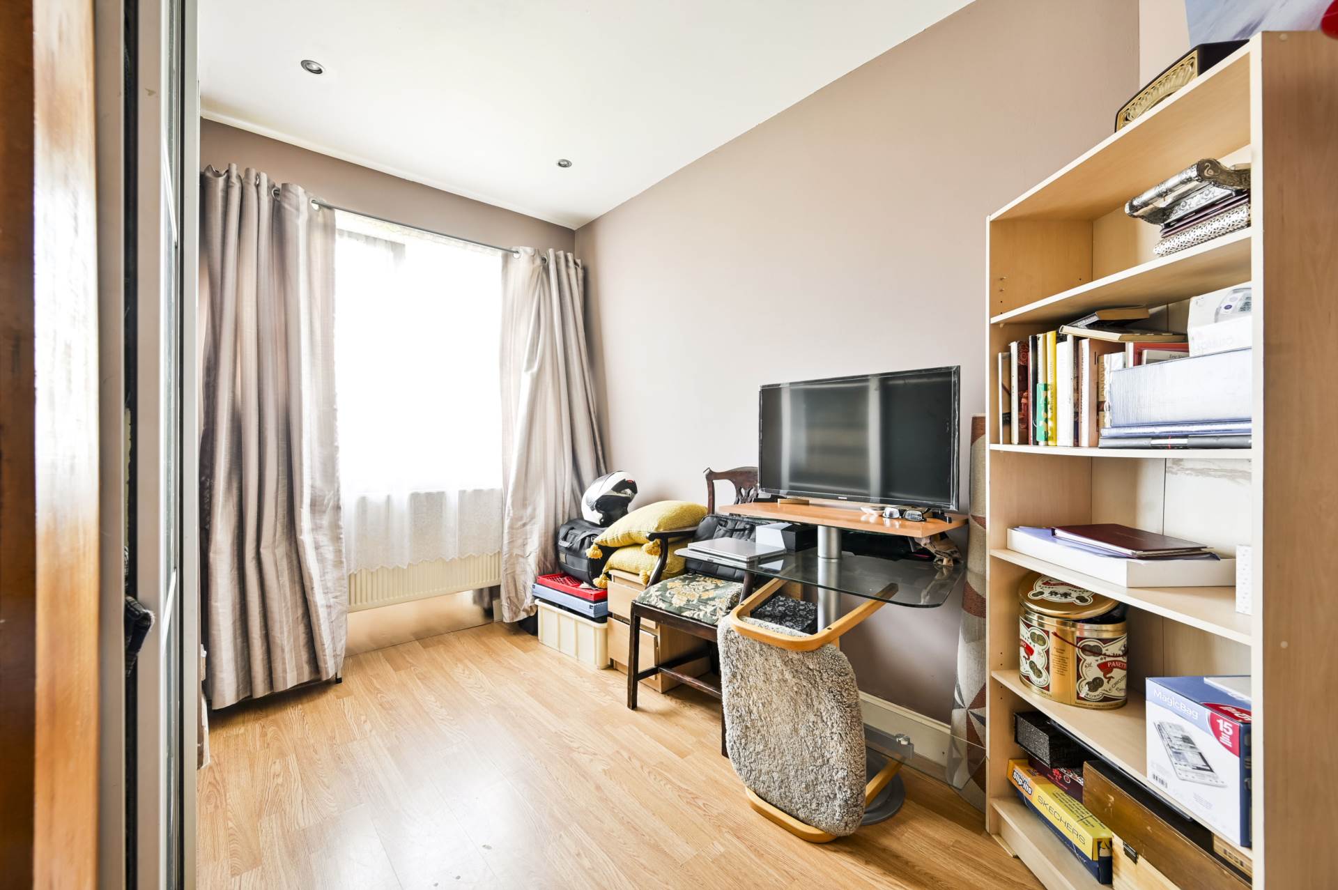 Additional Property Image 2 bedroom Flat for sale in London 7