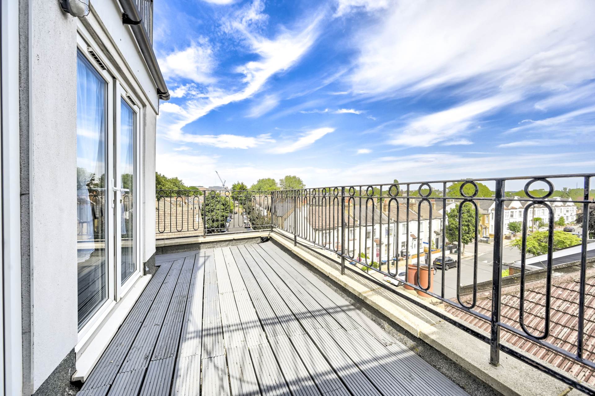 Additional Property Image 3 bedroom Flat to rent in London 10