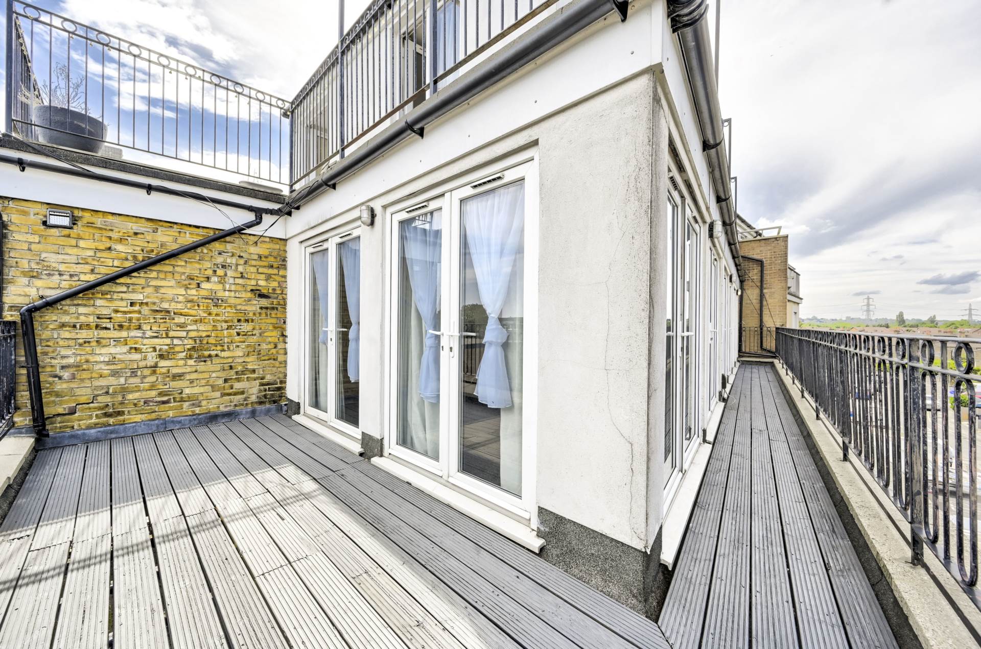 Additional Property Image 3 bedroom Flat to rent in London 11