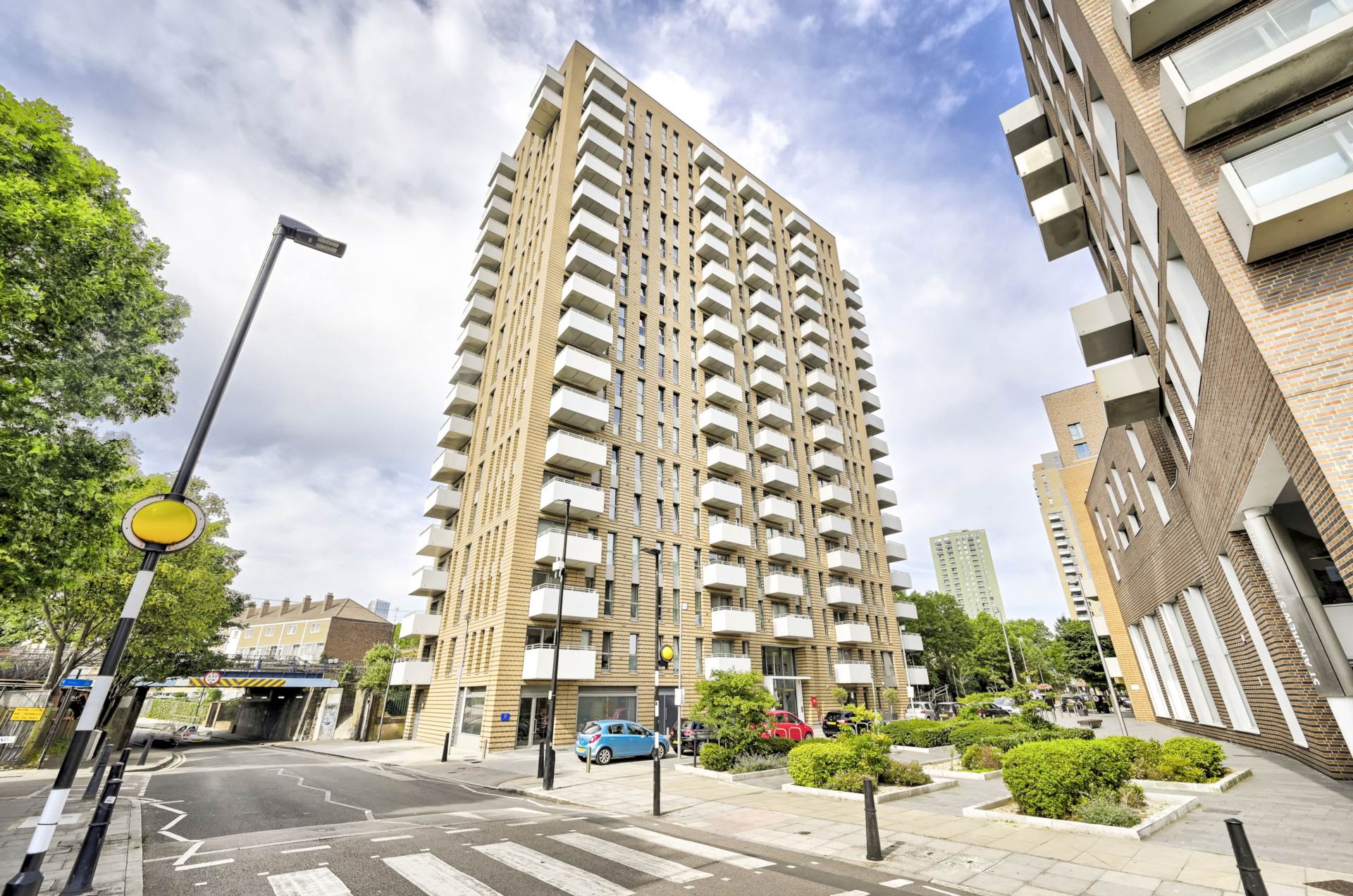 Additional Property Image 1 bedroom Apartment for sale in London 21