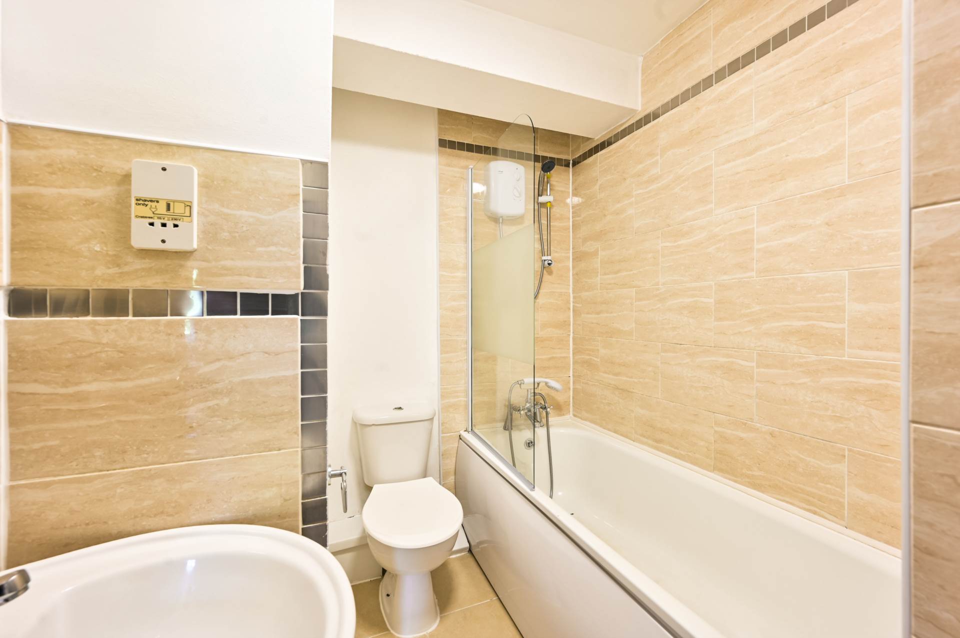 Additional Property Image 2 bedroom Flat to rent in Croydon 7
