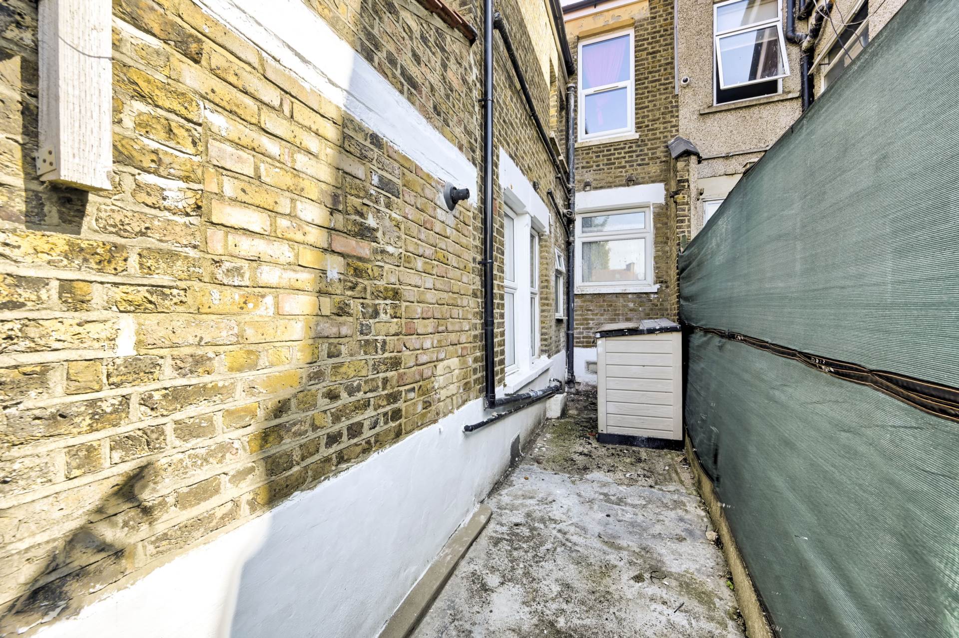 Additional Property Image 2 bedroom Flat to rent in Croydon 13