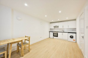 1 bedroom Flat to rent in London