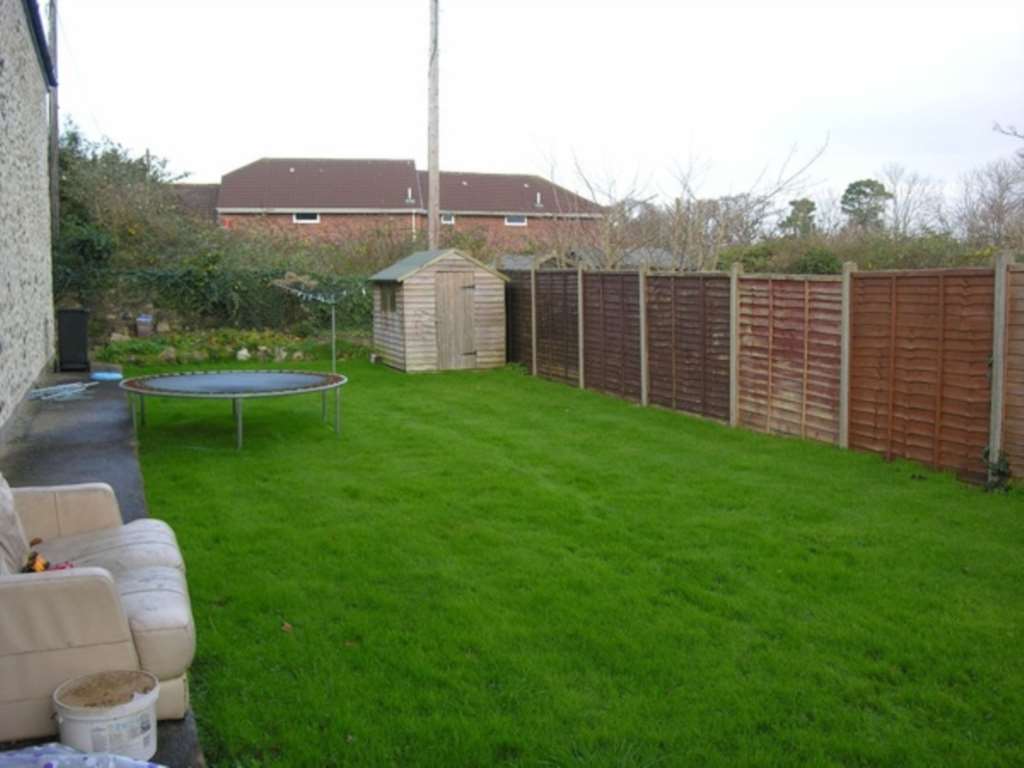 Additional Property Image 1 bedroom House to rent in Chard 7